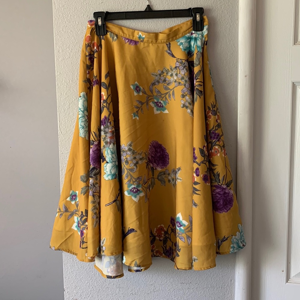 Beautiful mustard floral skirt
